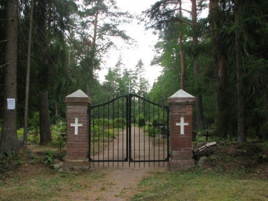 Illuka kalmistu pilt.jpg